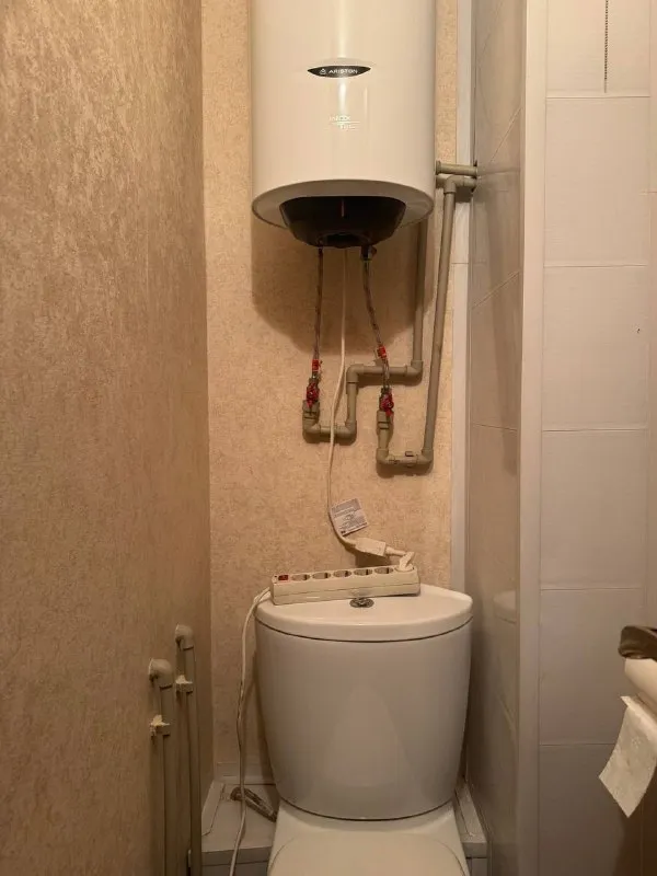 Продам трехкомнатную квартиру

🌇Донецк, ленинский район,
На мкр. Звездном 📌

💦С круглосуточной подачей воды
✅Площадь общая: 66,4 м²,
Кухня 9 м²
✅Этаж/этажность: 6/9
✅Наличие инфраструктуры: школа, детский сад, магазины, супермаркет, рынок, остановка общественного транспорта.
✅Тип дома: панельный

💰Цена: 7 000 000 рублей

📲☎️+79495107010
📲☎️+79498006050

Подписаться  |  📩дать объявление
📲Наш max - фотография - 5