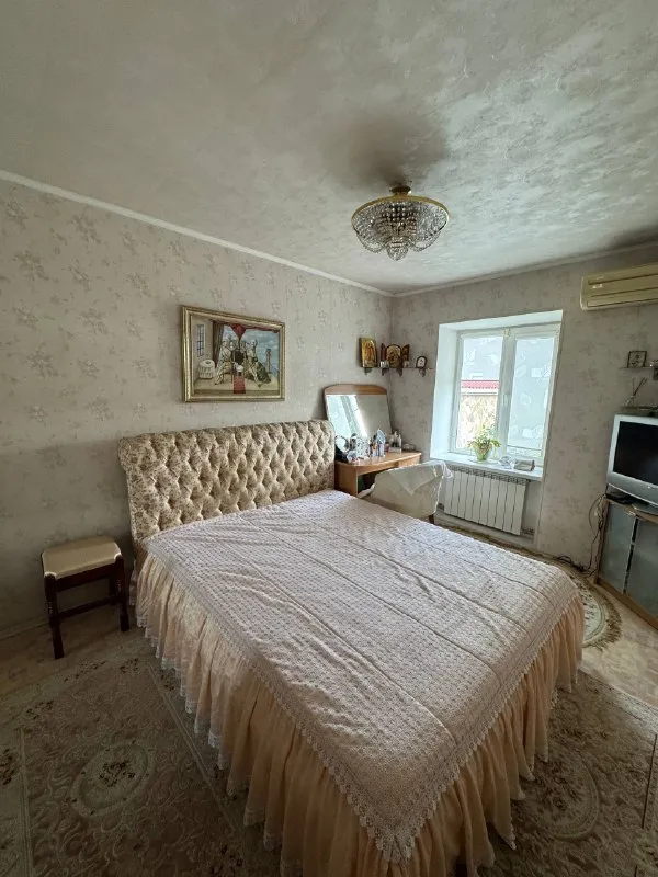 Продажа дома калинкино! Ул. Щепкина

Агентство недвижимости «статус» - твой выбор в мире недвижимости🤝🏻

✅Участок 10 сот.
✅Дом 100м2
✅Вода круглосуточно
✅Гараж на 2 машины
✅Мангальная зона
✅Хороший ремонт
✅Все документы готовы

Стоимость 9.500.000 руб.

Торг уместен💰

Звоните в любое время ❗️
📞+79495405934 - Кирилл
📞+79496455686 - Антон - фотография - 7