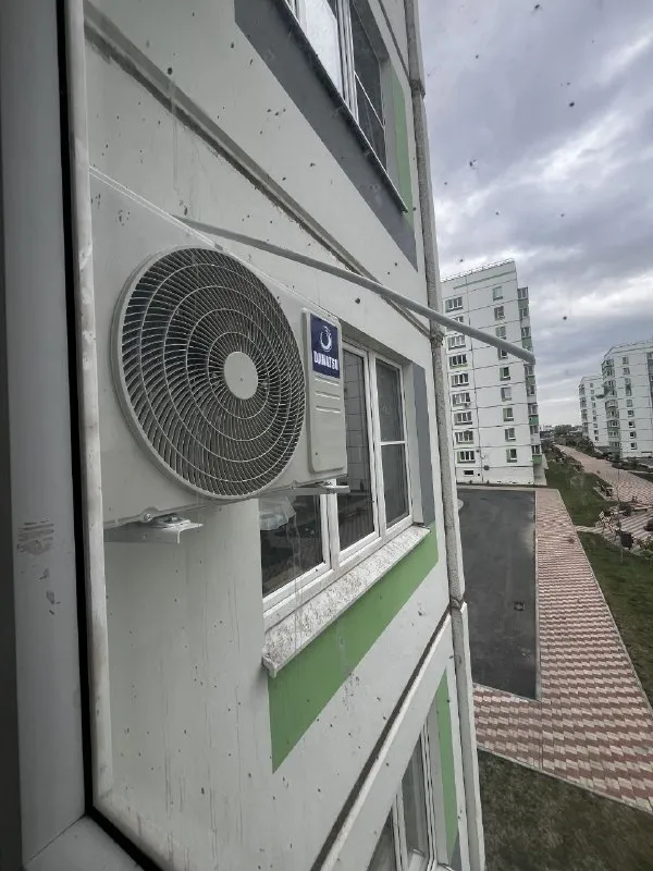 🏡Аренда 2-х комн квартиры новострой в центре мариуполя
📍Г. Мариуполь днр
•Сдам крупногабаритную квартиру со всеми удобствами для проживания сроком более 3-х месяцев.
•Интернет, тв, кондиционер (работаюший на обогрев), бойлер, генератор на случаи отсутствия света.
•Раздельные комнаты, новая мебель, техника, лоджия застеклена.
•Паркоместо.
Цена: 45.000₽+комуслуги.
☎️☎️☎️ +79494194208
+79490782007 (Миранда) ан
Аренда мариуполь днр - фотография - 10