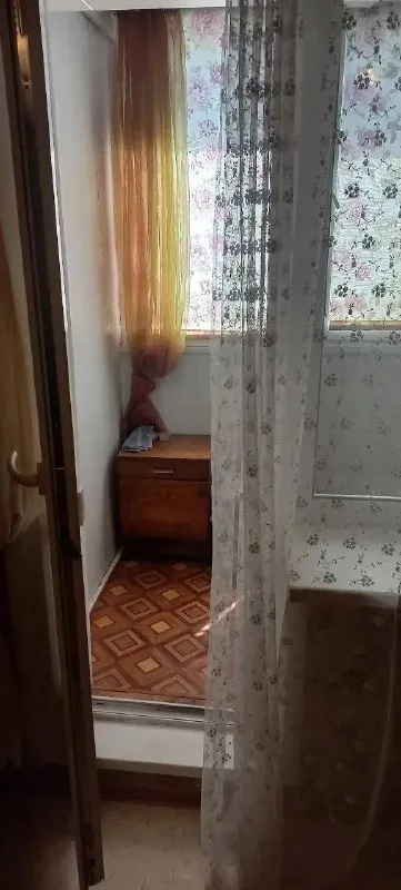 Продажа 2х комнатной квартиры в кировском районе донецка!мкр. Текстильщик!островского 23
Агентство недвижимости «статус» - твой выбор в мире недвижимости!🤝
📍Донецк, кировский район, ул. Островского 23
(Мкр. Текстильщик)
✅Общая площадь 50 кв. М
✅Раздельные комнаты
✅Батареи поменяны
✅Трубы поменяны
✅Этаж 3/9
✅Окна поменяны
✅Установлены насосы на воду
✅Балкон новый
✅Через дорогу садик, школа, продуктовые магазины («семья», «молоко» и тд. )
📌Собственник на сделке!
💸 3 750 000 Руб. (торг уместен)
☎️+79496455686
☎️+79495753652
Принимаем звонки в любое время! - фотография - 5