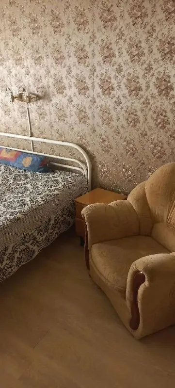 Продажа 2х комнатной квартиры в кировском районе донецка!мкр. Текстильщик!островского 23
Агентство недвижимости «статус» - твой выбор в мире недвижимости!🤝
📍Донецк, кировский район, ул. Островского 23
(Мкр. Текстильщик)
✅Общая площадь 50 кв. М
✅Раздельные комнаты
✅Батареи поменяны
✅Трубы поменяны
✅Этаж 3/9
✅Окна поменяны
✅Установлены насосы на воду
✅Балкон новый
✅Через дорогу садик, школа, продуктовые магазины («семья», «молоко» и тд. )
📌Собственник на сделке!
💸 3 750 000 Руб. (торг уместен)
☎️+79496455686
☎️+79495753652
Принимаем звонки в любое время! - фотография - 7