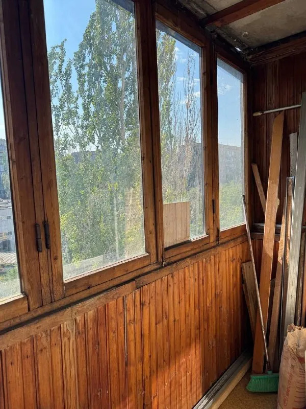 Продажа 2-комнатной квартиры
🌇Донецк в ленинском район
На цирке📌
✅Площадь: 66,3 м² (общая),
Кухня 9,7 м².
✅Этаж: 6 из 9 (панельный дом).
💦Вода: 1/3
📍Инфраструктура: рядом школа, детский сад, парк, супермаркет, остановка.
💰Цена: 6 700 000 руб.
👀Показ в удобное время.
📲☎️+79495107010
📲☎️+79498006050
Подписаться | 📩дать объявление
📲Наш max - фотография - 4