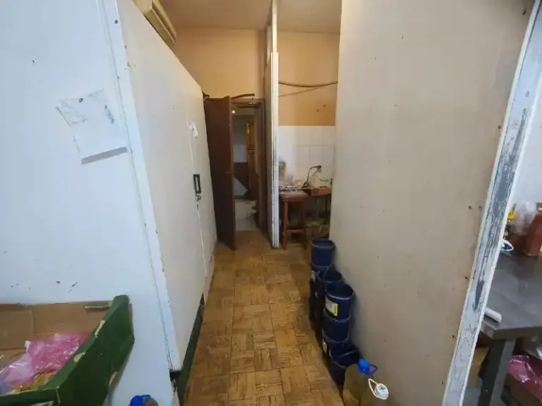 🏡Продаётся коммерческое помещение с цокольным этажом
📍Г. Донецк днр
Ворошиловский р-н
Бульвар пушкина

•Общая площадь–165 м2
•Площадь первого этажа 50 м2
•Цокольный этаж–115 м2

•Помещение адаптировано под кафе, ранее была картинная галерея
•Вход с центральной улицы и со двора
🔥Собственник

💴Цена: 20🍋000.000 рублей
☎️+7(959) 137-87-88 Геннадий

Недвижимость днр - фотография - 8