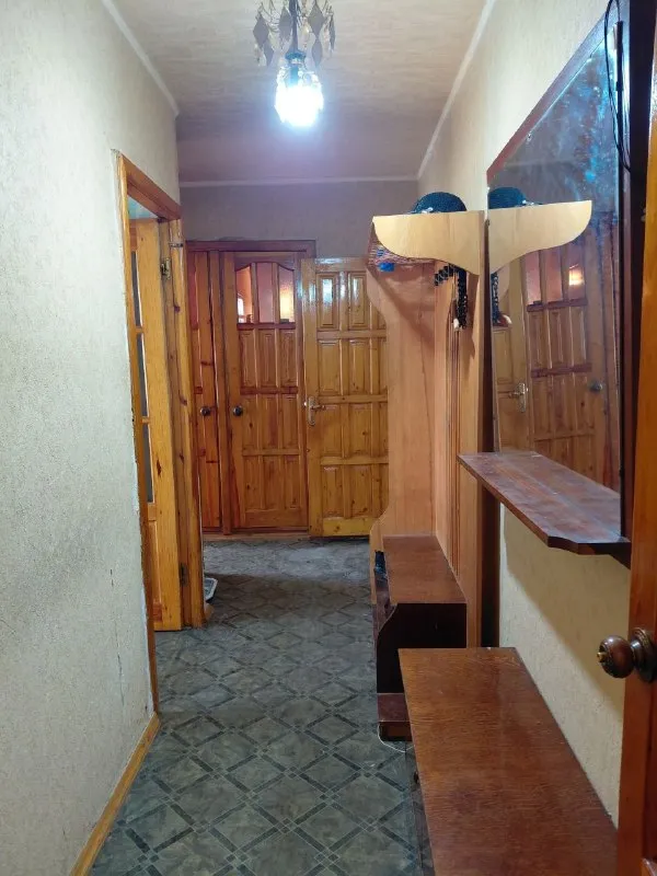 🏡Продажа 3-х комнатной квартиры
📍Г. Донецк днр
Киевский р-н

•Этажность–4/9 жилого дома

•Квартира не угловая
•Санузел раздельный,
Есть балкон и лоджия
•Вода по графику
•Рядом супермаркет и остановка общественного транспорта
🔥Собственник

💴Цена: 5🍋000.000 рублей
☎️+7(949) 720-37-84 Игорь

📨Подписаться - фотография - 1