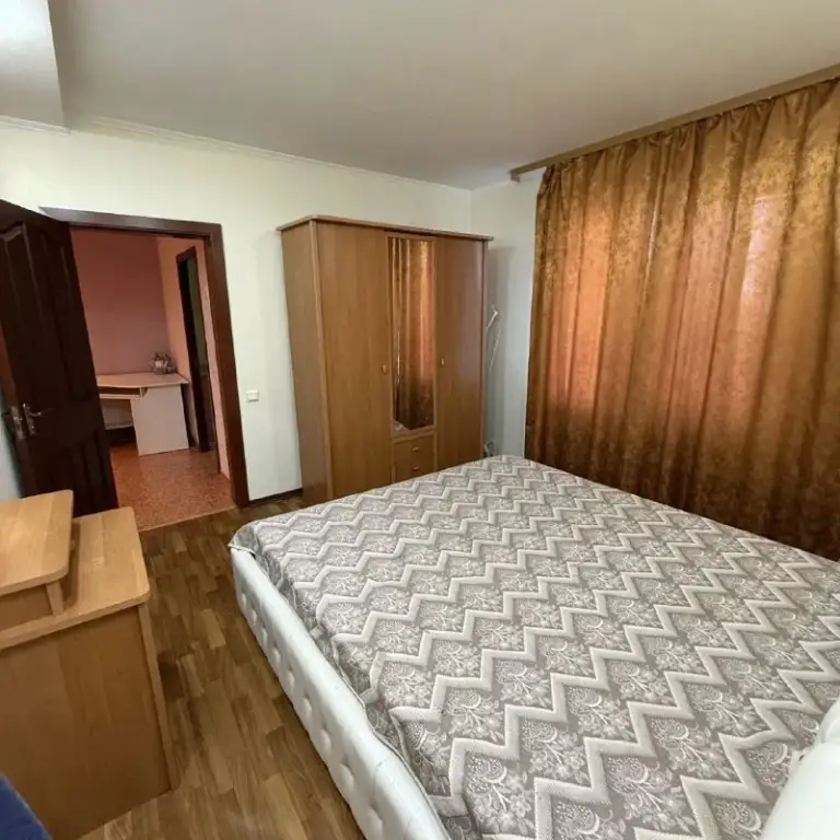 ‼❗Продается срочно ‼❗
🏡3-Х комн. Кв. , улица савченко, мк-н гладковка, киевский район
📍Г. Донецк днр
•Общая площадь: 70 кв. М. , жилая 42 кв. М. , кухня 9 кв. М.
•Отличная планировка, три раздельные комнаты, просторный холл, можно использовать в виде комнаты
•В квартире выполнен ремонт, установлены мпо, лоджия застеклена, новая входная и межкомнатные двери, проводка медная, осуществлена замена всех инженерных коммуникаций (водопровод, отопление, канализация), покрытие полов: кафель, линолеум
•Санузел отделан кафелем
Документы готовы
Долгов и прописанных нет
Стоимость: 5🍋100.000 руб. (небольшой торг)
☎☎☎+7949-419-63-79
Недвижимость донецк днр - фотография - 4