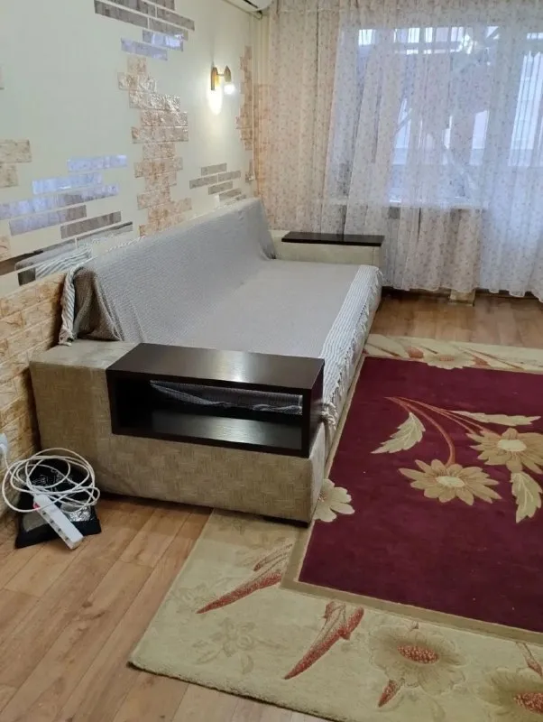 🏡Аренда 2-х комнатная квартира
📍Г. Донецк днр
Ильича 6, донецк
•Этажность 4/7 жилого дома
Окна на брусчатку
🔥Собственник
Цена: 45.000руб+коммуналка
📲+79495323022 - фотография - 5