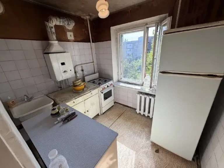Продажа 2-комнатной в ленинском районе, улица кирова 24

Стройте свое пространство с агентством недвижимости город.
Вы мечтаете - мы реализовываем💫

🏗Район: ленинский
🏘Комнат - 2
🏢Этаж - 4/5
🚪Общая площадь - 46 м2

Продажа двухкомнатной квартиры в ленинском районе, улица кирова 24, ориентир - бульвар франко, парк славянской культуры.

📌Комнаты раздельные
📌Стояк канализации новый
📌Квартира под ремонт

Рядом:

📌Зеленый двор
📌Парк отдыха
📌Магазины
📌Школа

Прописанных нет!

🔴Документы готовы к сделке!

💵Цена: 3 700 000 рублей (торг)
☎️Телефон: + 7 (949) 513 85 58
☎️Телефон: + 7 (949) 513 13 00 - фотография - 7