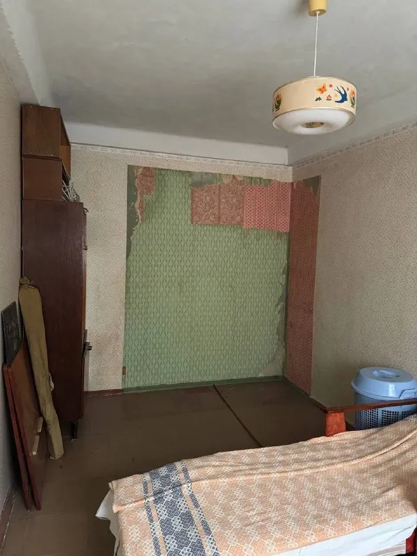 Продам 3х комнатную квартиру

🌆Донецк в ленинском районе,
Ориентир: сокол📌

✅Площадь общая: 54,8 м2, кухня: 6,7 м2
✅Этажность: 2/5
👍Наличие инфраструктуры: школа, детский сад, магазины, рынок, супермаркет, автобусная остановка и т. Д
💦Вода идет по графику
✅Панельный дом

💰Цена 4 500 000 рублей

📲☎️+79495107010
📲☎️+79498006050

Подписаться  |  📩дать объявление
📲Наш max - фотография - 2