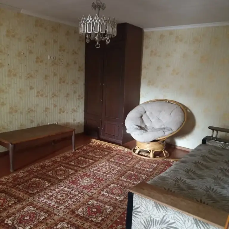Продам добротный двух этажный дом
Куйбышевский, азотный
Семёново тянь-шанского
Масандра–82 м
Жилой этаж–82м
Подвал -гараж–45м
Большой, сухой погреб в доме
Очень высокий фундамент,
Газифицирован,
Автаномное отопление
•Накопительная система воды, насос
•Новая, мощная проводка
•Очень много света
•Новая крыша после капиталки
•Фруктовые деревья, виноград, орех
•Облицовка кирпичем, стены очень толстые.
•Два машино места во дворе
•Новые заборы со всех сторон
•Есть возможность выкупа соседнего огромного, участка

Цена: 8🍋000.000 рублей
Документы на руках.
Показ оперативный
Дополнительные фото, видио
По запросу:
📲+79013347179
📲+79490273937
Виктория

Недвижимость днр - фотография - 7