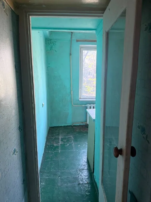 Продам 2 ком квартиру
Петровский район
Ул ревякина 34
2/5 Этаж
Общая площадь 44м2
Комнаты раздельные, есть небольшая кладовка(вместительная)
Балкон не застеклен
Состояние под ремонт
Фотографии реальные
Документы готовы
Собственник в городе
2 500 000₽
+79494113097 Алина
@As_01vva telegram - фотография - 7