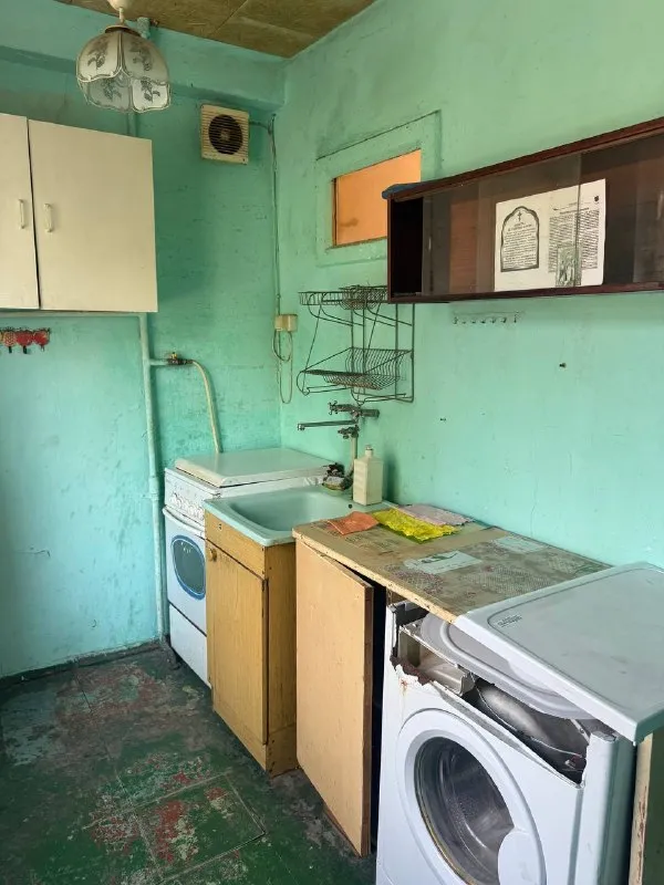 Продам 2 ком квартиру
Петровский район
Ул ревякина 34
2/5 Этаж
Общая площадь 44м2
Комнаты раздельные, есть небольшая кладовка(вместительная)
Балкон не застеклен
Состояние под ремонт
Фотографии реальные
Документы готовы
Собственник в городе
2 500 000₽
+79494113097 Алина
@As_01vva telegram - фотография - 8