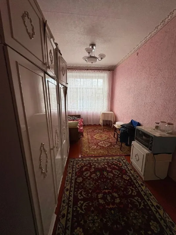 Продажа 2х комнатной квартира
🌆Донецк в пролетарском районе, улица камышинская. Ориентир - пролетарский ровд📌
🏢Этаж - 1/2
✅Общая площадь - 44 м2
💦Вода по графику
✅Дом с печным отоплением
✅ Санузла в квартире нет, но есть возможность провести❗️
📍Рядом с домом ес. .. 3b2.png')">📲☎️+7 (949) 513 13 00
📲☎️+7 (949) 417 18 14
Подписаться | 📩дать объявление
📲Наш max - фотография - 3