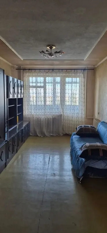 Аренда 3-комнатной квартиры в мкр. Мирный, ул. Туполева
Стройте свое пространство с агентством недвижимости город.
Вы мечтаете - мы реализовываем👏
Аренда трёхкомнатной квартиры в ленинский районе, мкр. Широкий, ул. Туполева
📍 Вода по графику
〽️Просторная кухня
〽️ Вся необходимая бытовая техника для комфортного проживания
〽️ Гостинная
〽️ Спальня
〽️ Санузел
〽️ Зал
👌Отличная локация, рядом с домом :
-Магазины, супермаркеты, кафе, салоны красоты, спортзал - прекрасный вид из окна.
💵Цена: 30 000 рублей
☎️Телефон: +7 (949) 630 77 76
Подберем жилье под любой бюджет и требования 🔑
В наличии как бюджетные варианты, так и премиальное жилье.
100% Реальные фото объектов отправляем вам в удобном мессенджере. - фотография - 2