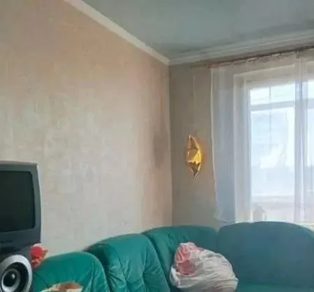 Продажа 2х комнатная квартира

🌇Донецк, киевский район, маяк 📌

🔹 8 Этаж 9 этажного дома
🔹 48 М2 общая площадь
🔹 29 М2 жилая
🔹 7 М2 кухня

❗Квартира в жилом состоянии требует ремонта. Лоджия застеклена. Окна м/п.
💦Вода по графику.
Отличная транспортная развязка.

📑Документы росреестр.
💰Цена 3, 9 млн. Рублей, торг

Запись на просмотр
📲☎️ +79494154923 Max
Людмила ан

Подписаться  |  📩дать объявление
📲Наш max - фотография - 2