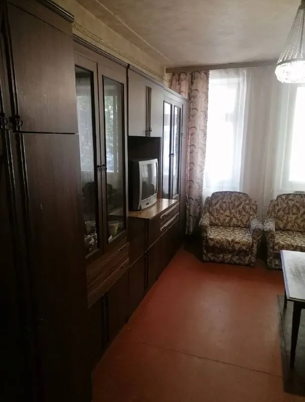 Сдам 2х. Комн. Квартиру в ворошиловском районе пр. Театральный 5, 2к, 47м кв, второй этаж, есть бак для воды, вся мебель и техника, современная кухня, 20.000+ком.
+7(949) 36-77-907
Татьяна. - фотография - 2