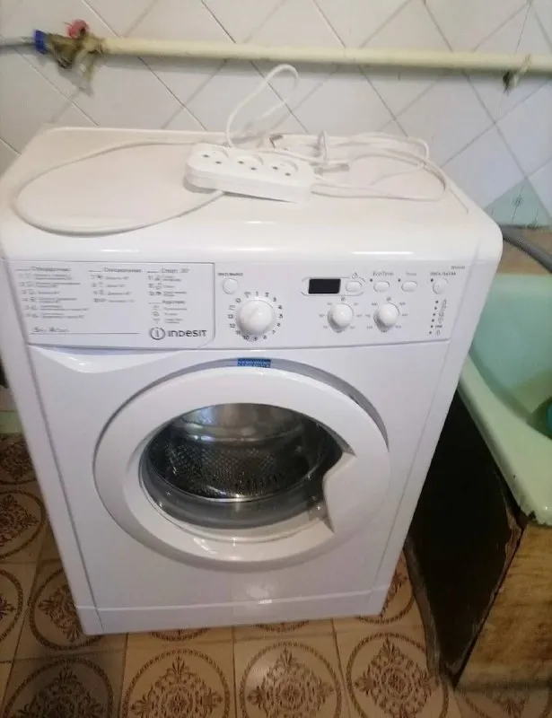 Сдам 2х. Комн. Квартиру в ворошиловском районе пр. Театральный 5, 2к, 47м кв, второй этаж, есть бак для воды, вся мебель и техника, современная кухня, 20.000+ком.
+7(949) 36-77-907
Татьяна. - фотография - 5