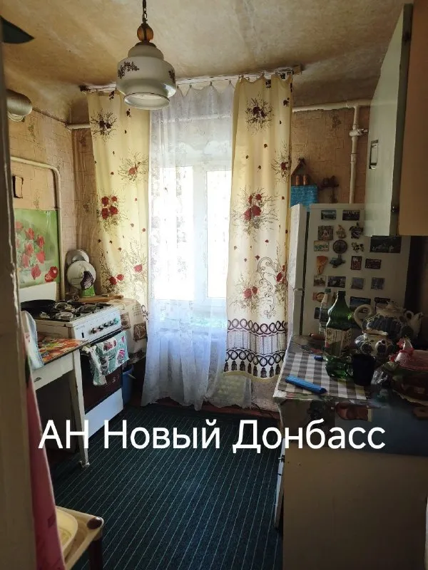 Продажа 3х комнатной квартиры

🌇Донецк в киевском районе, ул. Собинова📌

🔹Площадь: 54 м2
(Общая),  кухня: 6м2
🔹Этаж: 3 из 3. Дом кирпичный.
📍Инфраструктура: детский сад, школа, магазины,   супермаркет.

📃Документы готовы.            
💰Цена: 2.000.000 рублей.

📲☎️+7(949) 327-98-90  Наталья владимировна

Подписаться  |  📩дать объявление
📲Наш max - фотография - 3