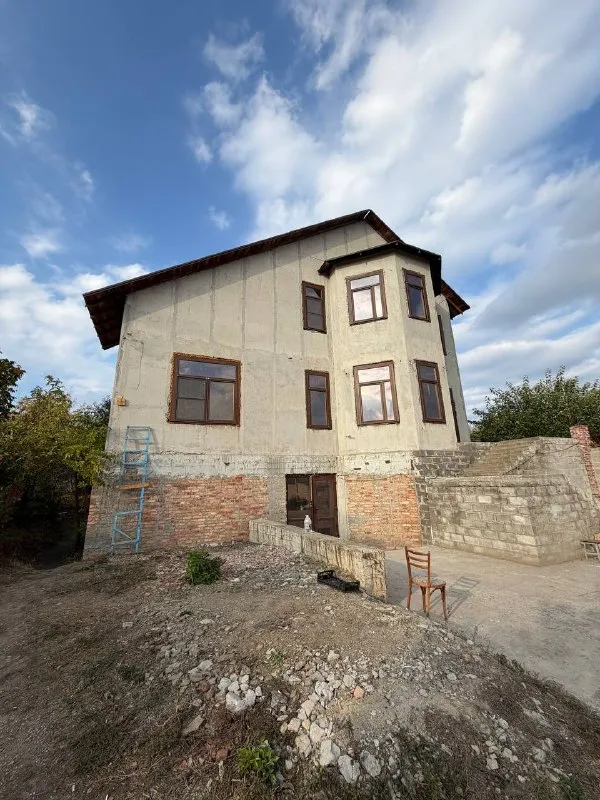 Продажа дома в ленинском районе донецка!улица днестровская - 200 метров до. Водоема
Ан «статус» - твой выбор в мире недвижимости!🤝
📍Адрес: ленинский район. Улица днестровская
✅Площадь дома 450 кв. М
✅Газ проведен
✅Вода идет по графику
✅На территории два дома
✅Земля 20 соток
✅Центральная канализация
📌Документы рф готовы к сделке
Прописанных нет!
💸 12.000.000 Руб.
📞+79496455686
📞+79490774949
Принимаем звонки в любое время! - фотография - 2
