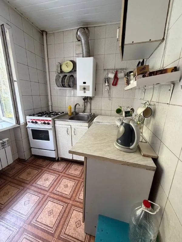 Продам 3х-комнатную квартиру
🌆Донецк в ворошиловском районе, улица челюскинцев 198, ориентир - донбасс арена. 📌
💦Вода по графику
✅Мебель и бытовая техника в полном объеме для, комфортного и полноценного проживания остается
👍Отлично развита инфраструктура : магазины, школы, детские сады, транспортная развязка в любую точку города.
💰Цена: 5.200.000 рублей
📲☎️+7(949)-645-56-86 - Антон (ан «статус»)
📲☎️+7(949)-077-49-49 -Данил
Подписаться | 📩дать объявление
📲Наш max - фотография - 2
