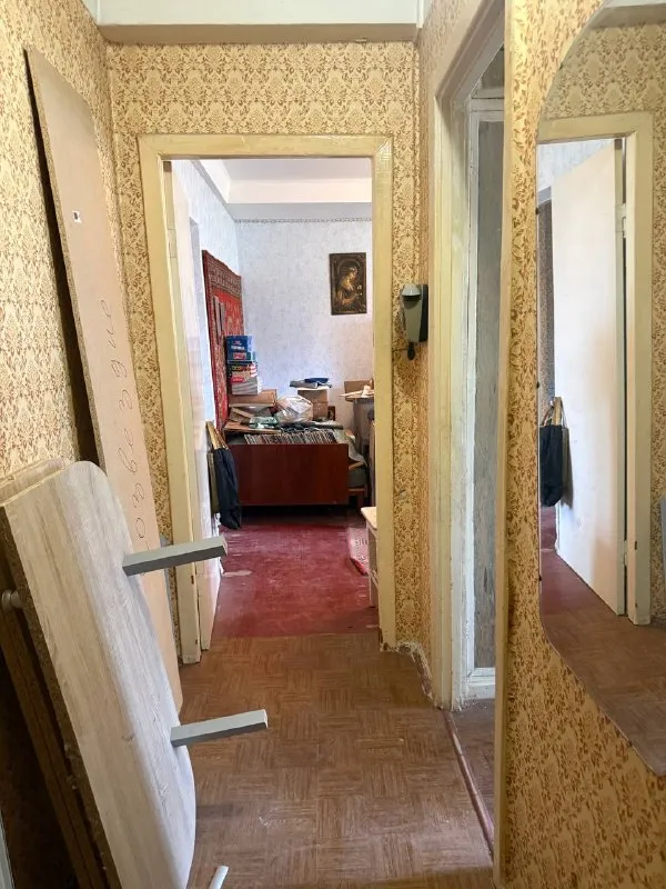 Продам 2 ком квартиру
Калининский район
Ул герцена 53
Рядом парк строителей, калининский рынок, школы, садики

Общая площадь 46м2
Этаж 5/5(есть чердак)

2 Комнаты, смежные
Окна пластиковые
Балкон застеклен
Квартира двусторонняя
Туалет с ванной совмещен
Фотографии реальные
Документы готовы
Собственник в донецке

3 100 000₽ С торгом

+79494113097 Алина
@As_01vva telegram - фотография - 5