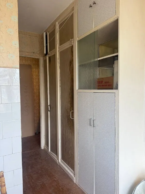 Продам 2 ком квартиру
Калининский район
Ул герцена 53
Рядом парк строителей, калининский рынок, школы, садики

Общая площадь 46м2
Этаж 5/5(есть чердак)

2 Комнаты, смежные
Окна пластиковые
Балкон застеклен
Квартира двусторонняя
Туалет с ванной совмещен
Фотографии реальные
Документы готовы
Собственник в донецке

3 100 000₽ С торгом

+79494113097 Алина
@As_01vva telegram - фотография - 7