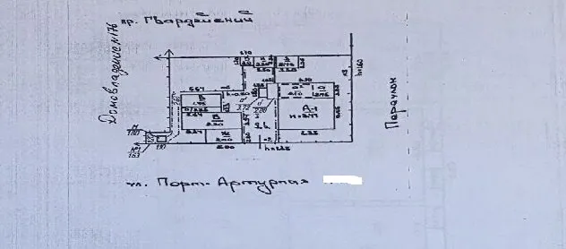 Продажа дома в куйбышевском районе

Стройте свое пространство с агентством недвижимости город.
Вы мечтаете - мы реализовываем👏

🏗Район: куйбышевский
🏢Этажность - 1
🚪Общая площадь - 69 м2

Продажа дома в куйбышевском районе, улица порт-артурная
Отличное расположение, близость к центру города.

• Общая квадратура 69 м2
• Земельный участок: 6,5 соток (земля в собственности)

Центральные коммуникации: вода, канализация, газ

• Дом шпальный, требует капитального ремонта
• Летняя кухня
• Летний душ
Вся инфраструктура рядом:
Супермаркеты, магазины
Кольцо бакинских комиссаров
Удобная транспортная развязка

Документы рф 🇷🇺 готовы к сделке

💵Цена: 4 000 000 рублей торг
☎️Телефон: +7 (949) 417 18 14
☎️Телефон: +7 (949) 513 13 00 - фотография - 2