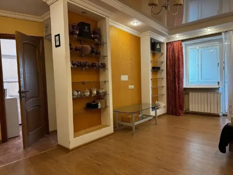Продажа двухкомнатная квартира
Продаётся от собственника❗️

🌇Донецк, киевский район
Улица буслаева 20📌

✅Общая площадь 44.8 кв/м
✅Кухня 5,8 кв/м
✅Сан/узел совмещён
✅Полы (спальня ковролин, зал ламинат, коридор плитка)
✅Потолки натяжные
📲☎️+7(949)308-45-74
📲☎️+7(949)315-55-56

Подписаться  |  📩дать объявление
📲Наш max - фотография - 2