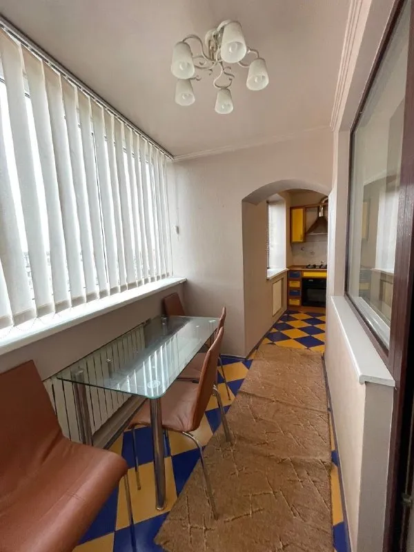 🏡Продаётся 3-х комнатная квартира
📍Г. Донецк днр
Ворошиловском р-н
Бульвар школьный

•Этажность–13/16 жилого дома
•Общая площадь–85 м2

•Квартира перепланирована из 4-х комнатной (перепланировка узаконена)

•Вода по графику
•Рядом школа № 5, набережная, крытый рынок, автостанция, детский садик
🔥Собственник

💴Цена: 9🍋100.000 рублей
☎️+7(949) 317-20-46

Недвижимость днр - фотография - 7