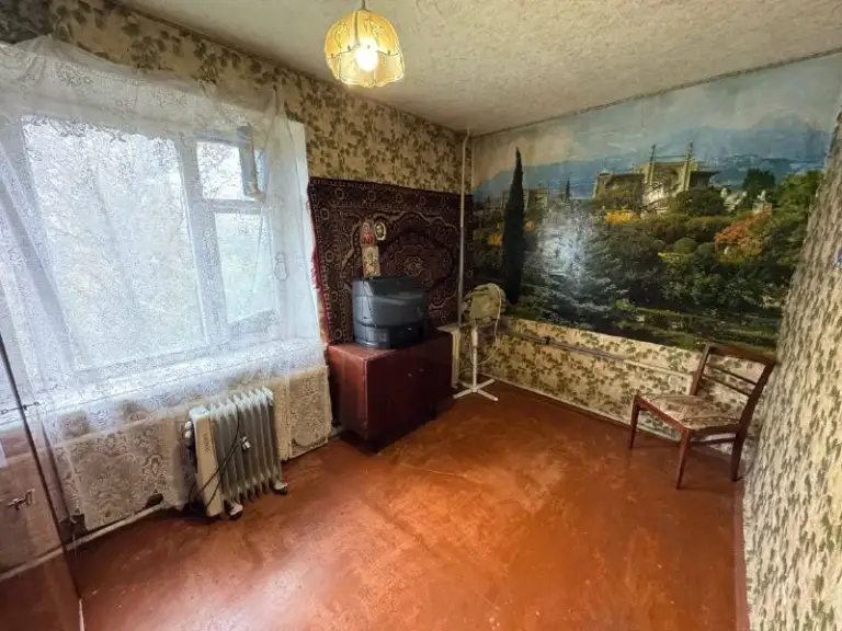 Продажа 2х комнатной квартиры

🌆Донецк, кировский район, мкр. Победа, ул. Ермоловой📌

✅Этаж 4/4
✅Крыша не течет
✅Площадь: 48м2
💦Вода по графику, доходит нормально
✅Просторная кладовая

💰Цена: 2.700.000 ₽, торг

Звоните в любое время❗️
📲☎️+79495405934 Кирилл
📲☎️+79496455686 Антон

Подписаться  |  📩дать объявление
📲Наш max - фотография - 3