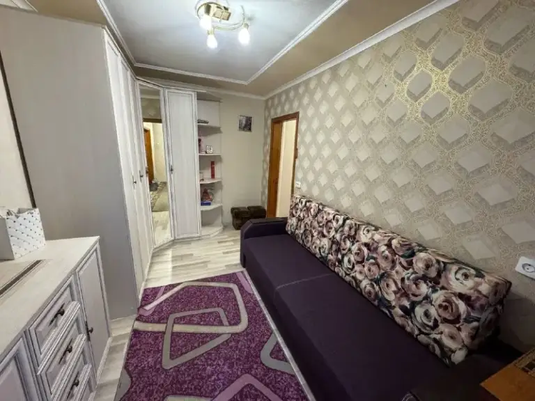 Продажа 2к квартиры на площади бакинских комиссаров! Куйбышевский район!
Агентство недвижимости статус - твой выбор в мире недвижимости!
📍Адрес: г. Донецк, проспект офицерский, 69 г
✅Общая квадратура: 47 м2
✅Этаж: 3/9
✅Коммуникации пластик
✅Раздельный санузел
✅Кондиционер
✅Балкон
✅Мебель и техника остается в квартире
✅Документы рф
✅Отлично развитая инфраструктура. В пешей доступности множество магазинов, рынок, кофейни, торговый центр, остановки общественного транспорта!
💰5 600 000 ₽
📞+79490774949 Данил
📞+79496455686 Антон - фотография - 2