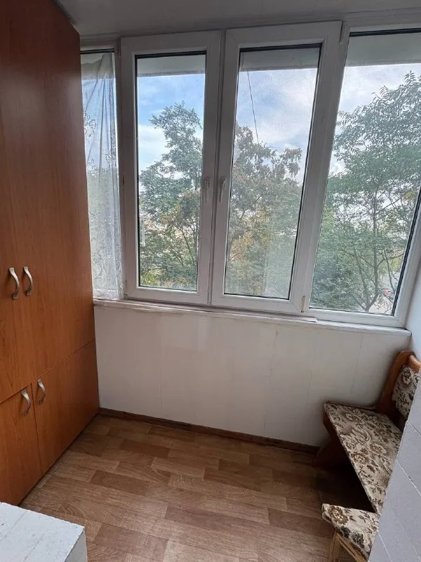 Продажа 2к квартиры на площади бакинских комиссаров! Куйбышевский район!
Агентство недвижимости статус - твой выбор в мире недвижимости!
📍Адрес: г. Донецк, проспект офицерский, 69 г
✅Общая квадратура: 47 м2
✅Этаж: 3/9
✅Коммуникации пластик
✅Раздельный санузел
✅Кондиционер
✅Балкон
✅Мебель и техника остается в квартире
✅Документы рф
✅Отлично развитая инфраструктура. В пешей доступности множество магазинов, рынок, кофейни, торговый центр, остановки общественного транспорта!
💰5 600 000 ₽
📞+79490774949 Данил
📞+79496455686 Антон - фотография - 8