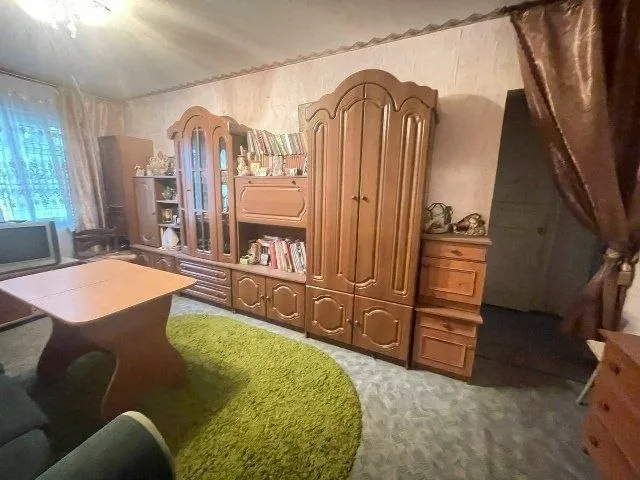 Продажа 3х комнатной квартиры
🌆Донецк в куйбышевском районе, проспект колхозный 5а микрорайон "октябрьский". 📌
🏢Этаж - 1/5
✅Общая площадь - 58 м2
✅Квартира не угловая, теплая
✅Высокий цоколь
✅На окнах установлены решетки
✅Комнаты раздельные - фотография - 5