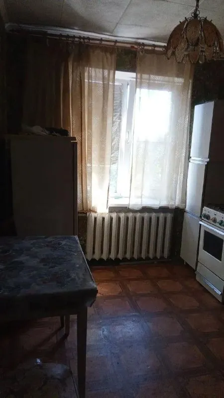 Продажа 1-комнатной квартиры

🌆Донецк в куйбышевском районе, топаз, улица куйбышева 169 а📌

🏢Этаж - 8/9
✅Общая площадь - 36 м2
✅Квартира не угловая
💦Вода по графику.
✅Окна пластик
📍Рядом: школа, садик, магазины, больница

📃Докуме. .. Age:url('//telegram. Org/img/emoji/40/f09f93b2.png')">📲☎️+7 (949) 513 85 58
📲☎️+7 (949) 513 13 00

Подписаться  |  📩дать объявление
📲Наш max - фотография - 3