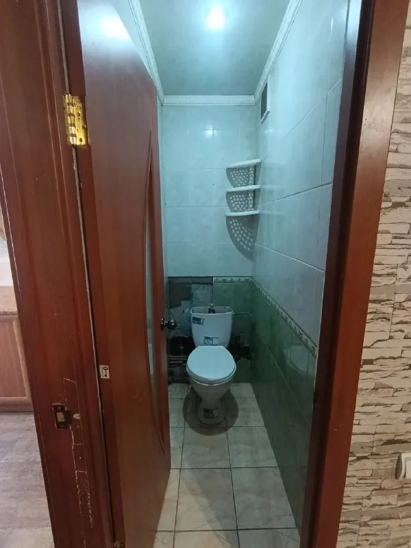 🏡Продам 2-х комнатную квартиру
📍Г. Донецк днр
Кировский р-н
Улица бирюзова

•Этажность–4/5 жилого дома

•Квартира не угловая,
Окна пластиковые
•Жилое состояние
•Квартира продаётся частично с мебелью

•Рядом остановка общественного транспорта, рынок, продуктовые магазины, поликлиника, школа и детский садик
🔥Собственник

💴Цена: 2🍋800.000 рублей
☎️+7(949) 956-23-03 Анастасия

Недвижимость донецк днр - фотография - 7
