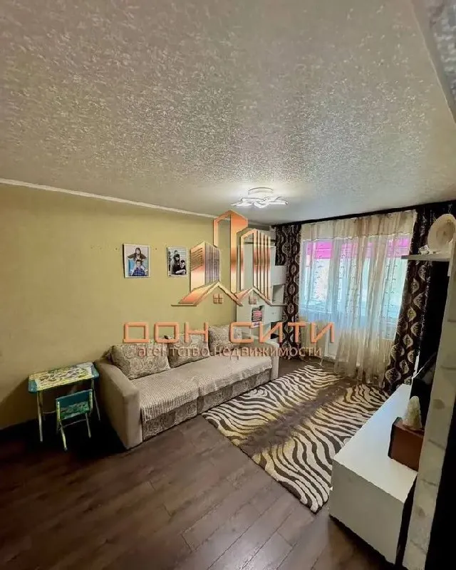 Продажа 2-комнатная квартира

🌆Донецк в калининском районе, ул. 50-й гвардейской дивизии (ориентир мясокомбинат)📌

💰Цена: 5 000 000 руб.

✨ Ключевые моменты:
✅ Общая площадь: 46м²
✅ Расположение этажа: 3/5
✅ Тип дома: кирпичный
✅ Планировка: смежные комнаты
📃 Документы готовы, никто не прописан

Звоните прямо сейчас – покажем в удобное время!
📲☎️+7(949)-542-06-52 Владислав ан «дон сити»

Подписаться  |  📩дать объявление
📲Наш max - фотография - 3