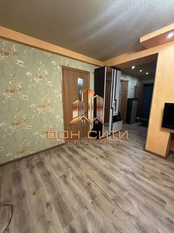 Продажа 3-комнатная квартира

🌆Донецк в пролетарском районе (ориентир школа 125)
Ул. Раздольная📌

💰Цена: 6 000 000 руб. + торг.
❗️Срочная продажа❗️

✨ Ключевые моменты:
✅ Расположение этажа: 1/5
✅ Общая площадь: 59,6
✅ Коммуникации: полностью заменены - фотография - 6