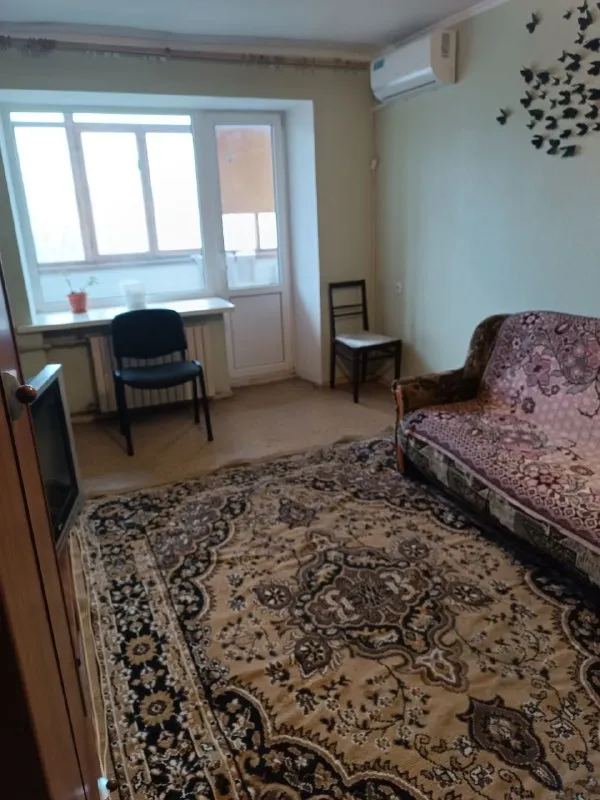 ‼❗‼ Сдается ‼❗‼
🏡1-Х комн. Кв, улица 50 летия ссср, рядом крытый рынок, "набережная", ворошиловский район
📍Г. Донецк днр
‼Оплата услуг по факту заселения, без каких либо предоплат и поездок в офис‼
Хорошее состояние. ..
•Имеется вся необходимая мебель и бытовая техника: холодильник, телевизор, стиральная машина автомат, кондиционер. ..
•Предпочтение: одна девушка/женщина.
Стоимость: 30.000 руб+ только эл. Энергия
☎☎☎+7949-419-63-79
Аренда донецк днр - фотография - 3