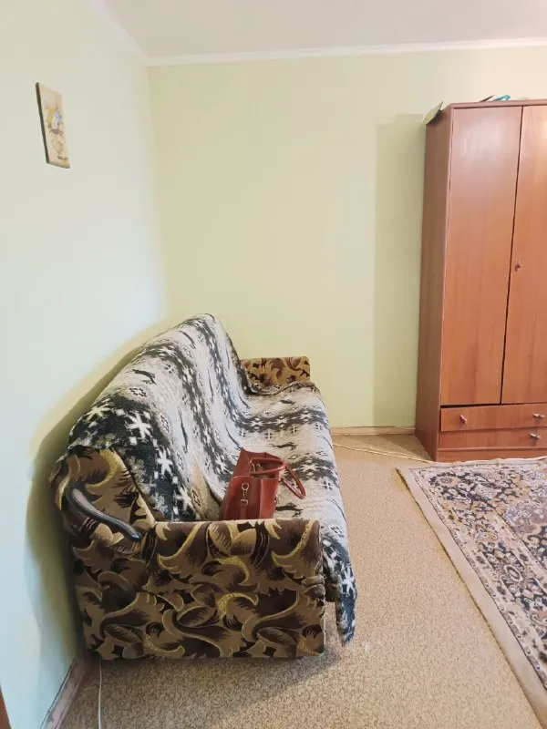 ‼❗‼ Сдается ‼❗‼
🏡1-Х комн. Кв, улица 50 летия ссср, рядом крытый рынок, "набережная", ворошиловский район
📍Г. Донецк днр
‼Оплата услуг по факту заселения, без каких либо предоплат и поездок в офис‼
Хорошее состояние. ..
•Имеется вся необходимая мебель и бытовая техника: холодильник, телевизор, стиральная машина автомат, кондиционер. ..
•Предпочтение: одна девушка/женщина.
Стоимость: 30.000 руб+ только эл. Энергия
☎☎☎+7949-419-63-79
Аренда донецк днр - фотография - 6