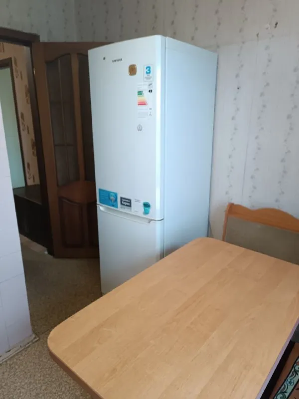 ‼❗‼ Сдается ‼❗‼
🏡1-Х комн. Кв, улица 50 летия ссср, рядом крытый рынок, "набережная", ворошиловский район
📍Г. Донецк днр
‼Оплата услуг по факту заселения, без каких либо предоплат и поездок в офис‼
Хорошее состояние. ..
•Имеется вся необходимая мебель и бытовая техника: холодильник, телевизор, стиральная машина автомат, кондиционер. ..
•Предпочтение: одна девушка/женщина.
Стоимость: 30.000 руб+ только эл. Энергия
☎☎☎+7949-419-63-79
Аренда донецк днр - фотография - 7