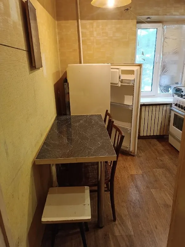 ‼❗‼ Сдается ‼❗‼
🏡2-Х комн. Кв, пр-т панфилова, рядом больница вишневского, киевский район
📍Г. Донецек днр
‼Оплата услуг по факту заселения, без предоплат и поездок в офис‼️
•Обычное жилое состояние.
•Имеется вся необходимая мебель и бытовая техника.
Стоимость: 15.000 руб. + ком. Услуги.
☎☎☎+7949-419-63-79
Аренда днр - фотография - 2