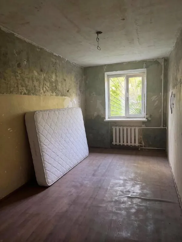 Продажа трехкомнатная квартира

🌇Донецк в ленинском районе, универмаг «радуга» 📌

💦С круглосуточным водоснабжением (горячая и холодная вода)
✅Площадь: 55,5 м²
✅Кухня: 7,4 м²
✅Этаж: 1-й из 4-х
✅Материал дома: кирпичный
📍Инфраструктура района включает: магазины, школу, детский сад, остановку общественного транспорта, суперм. .. Ть: 2 900 000 рублей

Для получения дополнительной информации и записи на просмотр просим обращаться по телефону:
📲☎️+79495107010
📲☎️+79498006050

Подписаться  |  📩дать объявление
📲Наш max - фотография - 2