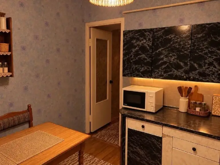 Продается 1-комнатная квартира

🌆Донецк в куйбышевском районе, ул. Церетели, 2. 📌

✅2/9 Этаж.
✅Площадь - 35 м2, кухня - 7 м2.
✅Состояние - жилое.

👁Показ в удобное время.
🔑Ключи в агентстве.
📃Документы готовы к сделке.
💰Цена: 2 400 000 ₽

📲☎️+79495115188
📲☎️+79495107010

Подписаться  |  📩дать объявление
📲Наш max - фотография - 2
