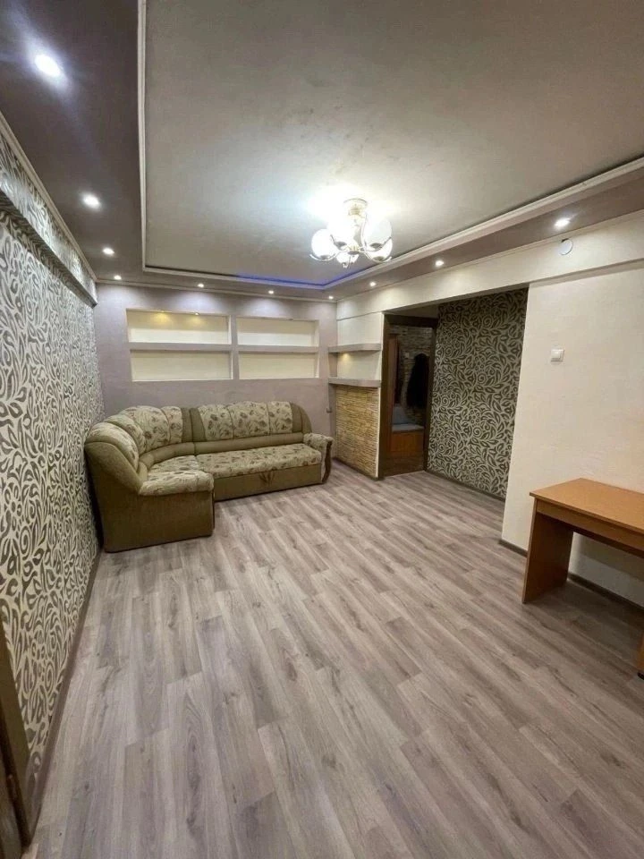 ❗️Никогда не сбрасывайте предоплату❗️

📍Уютная двушка в пролетарском районе.
Сдается 2кк квартиру на длительный срок, семье-паре.
О квартире: вай фай. - кровать + диван в большой комнате - кондиционер -стиральная машина, холодильник, микроволновая печь, газовая печка, ванна.
Сдам порядочным платежеспособным людям на длительный срок.
💸Цена: 25.000. Все к/у и счетчики оплачиваются отдельно. Залог договоримся.
‼️Все консультации бесплатны
Все просмотры назначаются по звонку ‼️
☎️ Телефон +7(949)077-81-38 - фотография - 5
