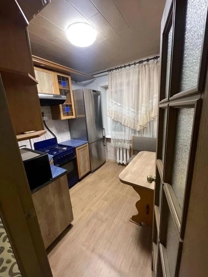 ❗️Никогда не сбрасывайте предоплату❗️

📍Уютная двушка в пролетарском районе.
Сдается 2кк квартиру на длительный срок, семье-паре.
О квартире: вай фай. - кровать + диван в большой комнате - кондиционер -стиральная машина, холодильник, микроволновая печь, газовая печка, ванна.
Сдам порядочным платежеспособным людям на длительный срок.
💸Цена: 25.000. Все к/у и счетчики оплачиваются отдельно. Залог договоримся.
‼️Все консультации бесплатны
Все просмотры назначаются по звонку ‼️
☎️ Телефон +7(949)077-81-38 - фотография - 6