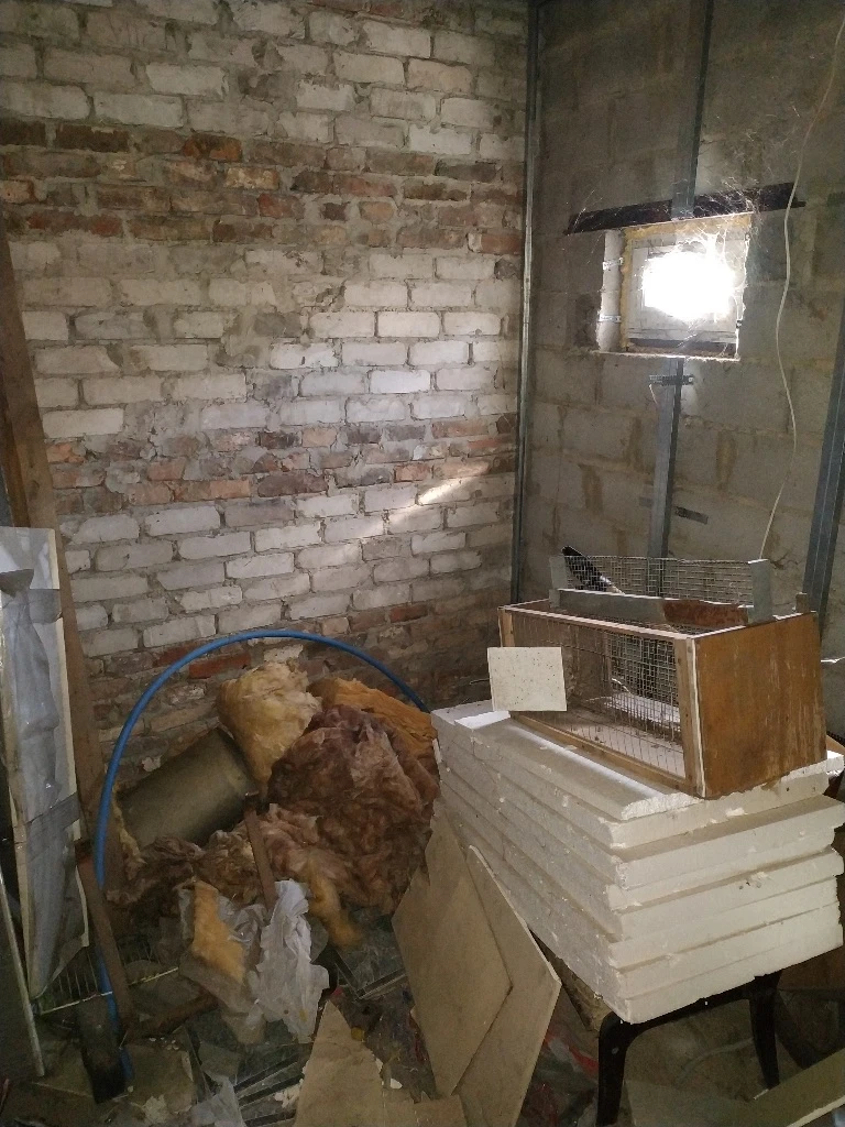 Продам дом 2010 года постройки, состояние косметического ремонта, вода, электричество, газ всё есть, делалась новая крыша и утеплялась стекловатой. - фотография - 9