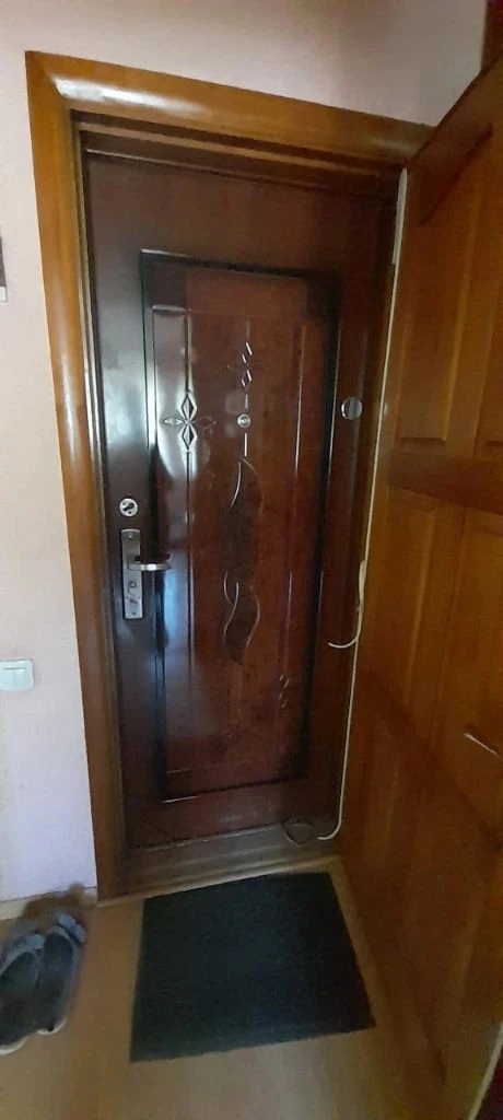Сдается 2-х комнатная квартира, ул. Фомина, дом 8.
В куйбышевском районе. На 2 - м этаже 5 - ти этажного дома.
Характеристики
✅ Комнат в квартире - 2 комнаты.
✅ Установлена газовая колонка.
✅ С мебелью и техникой.
✅ Рассмотрят: мужчин, женщин, семейную пару, можно с детьми. Без животных, без вредных привычек.
✅Сдается на длительный срок.
☎ +7 949 509 04 04 ☎ +7 949 508 04 04
⚡Цена 25 тыс. Р+ку+залог. ⚡
Больше информации на сайте этаж. Рус
Артикул 00443 - фотография - 25