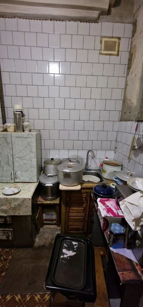 Продается 2 комнатная квартира, текстильщик
В кировском районе, ост. Шахта 19. На 2 - м этаже 2 - х этажного дома.
Характеристики
✅ Комнат в квартире - 2 комната.
✅ Общая площадь, 44,4 кв. М.
✅ Площадь кухни, 5,6 кв. М.
✅ В квартире отопление печное или электрическое.
✅ Во дворе сарай.
☎ +7 949 509 04 04 ☎ +7 949 508 04 04
Больше информации на сайте этаж. Рус
Артикул 004579 - фотография - 4