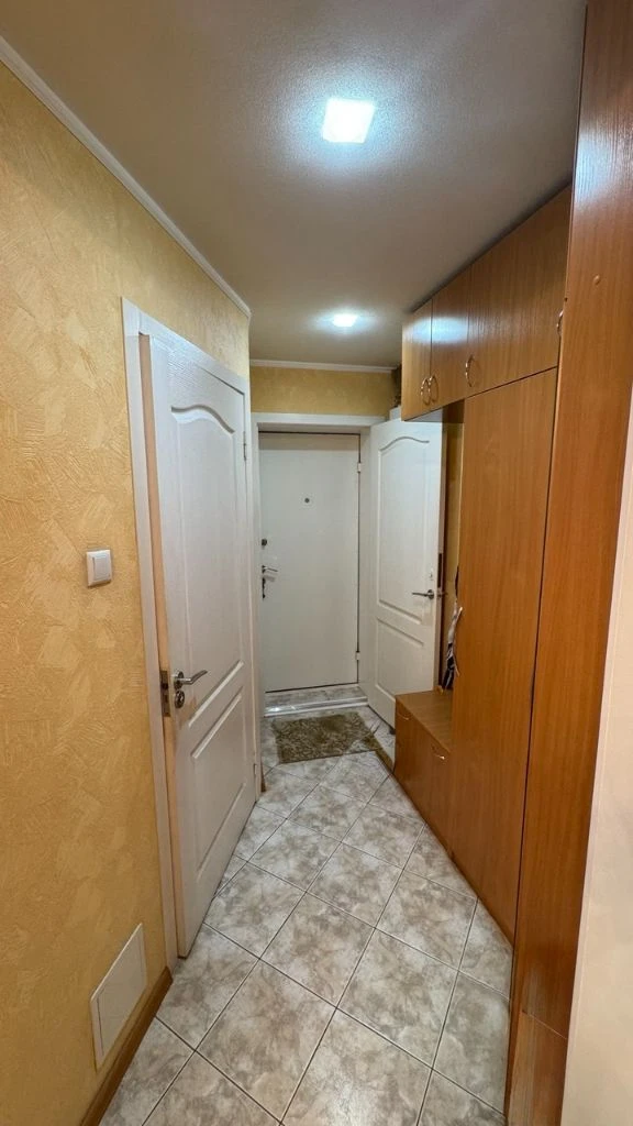 Продажа 3х ккв в калининском р-не
По ул. Восточная
В шаговой доступности, исполком, школа, рынок.
Мединститут 10мин пешком.
В 2 мин парк "гулливер"
Квартира на 4эт /5эт дома
Общей площадью -58м2
Жилая площадь - 40м2
Кухня -6м2
Вода по графику.
Теплая, уютная, чистая квартира.
Мебель остается по желаю покупателей.
7 500 000 Р + ан вариант
+7 949 095 32 35 Наталья (миранда телеграмм) - фотография - 19