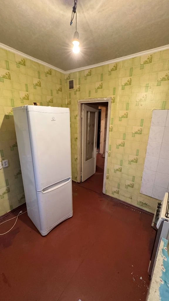 Продажа 2-х комнатной квартиры в буденновском р-не
230- Стрелковой дивизии
Под ремонт!
Теплая, уютная квартира, комнаты раздельные.
Окна выходят на север и юг,
7Эт /9 эт дома
Общая площадь -49,23м2
Жилая площадь- 28,6
Площадь кухни - 7,9
Санузлы раздельные.
Высота потолков - 2,58м
Металлопластиковые окна, частично заменены межкомнатные двери.
Подача воды согласно графика.
5 000 000 Р
+7949 095 32 35 Наталья (миранда телеграмм) - фотография - 7