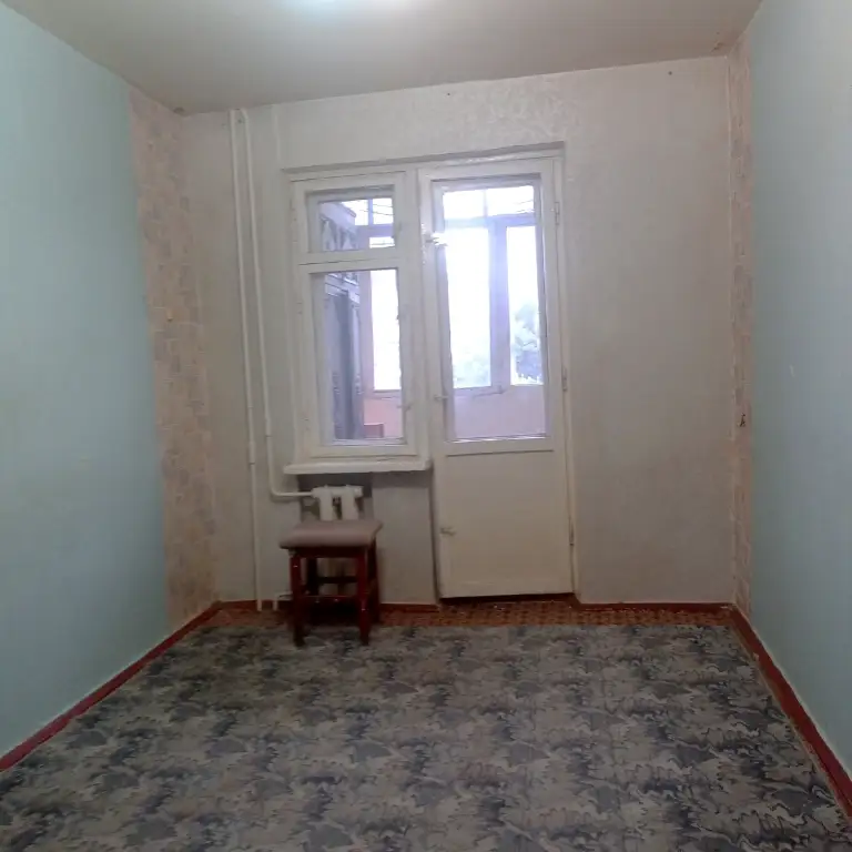 Днр г донецк 2км квартир, под тихий офис р-н центр,
Цена15000₽
Агентство недвижимости
☎️+79494046048
Тип объявления: сдам
Срок аренды: на длительный срок
Количество комнат: 2
Тип дома:панельный
Площадь:50
Жилая 30
Кухня 9
Этаж:;7
Этажей в доме:;9
Расположение пр. Комсомольский д.39(адрес указан ориентировочный) рядом атлетик, ул.50 лет ссср, в шаговой доступности пл. Ленина, пр. Ильича.
Просмотр по договоренности.
Холодная вода по графику. Горячая вода централизованная, без бойлера. Квартира пустая без мебели, без бытовой техники. Лоджия, окна столярка. Электрическая печь.
Комнаты и санузел раздельные.
15000₽+ Все коммунальные интернет, тв. + залог 15000р+услуги риелтора 15000р
Фото соответствует,
Пожелания для арендаторов гражданских. !без животных!порядочных, платёжеспособных.
Предложение от агентства недвижимости, услуги риелтора оплачиваются только после подписания договора аренды. ... .
Не путать с информационными офисами, ... .,заранее денег не берём.
Только реальные квартиры.
Подбор вариантов различной степени, комфортности, все районы г. Донецка. Оставляйте свои заявки, сниму, сдам -наша база ежедневно обновляется. Будем рады быть вам полезными.
С нами легко и уверенно!+79494046048
Феникс-телеграмм, мах - фотография - 19